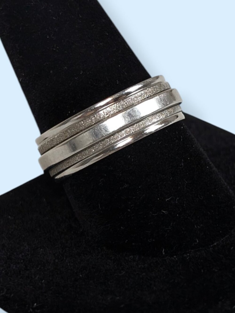 Silver Metallic Spinner Fidget Ring - Picture 3 of 6